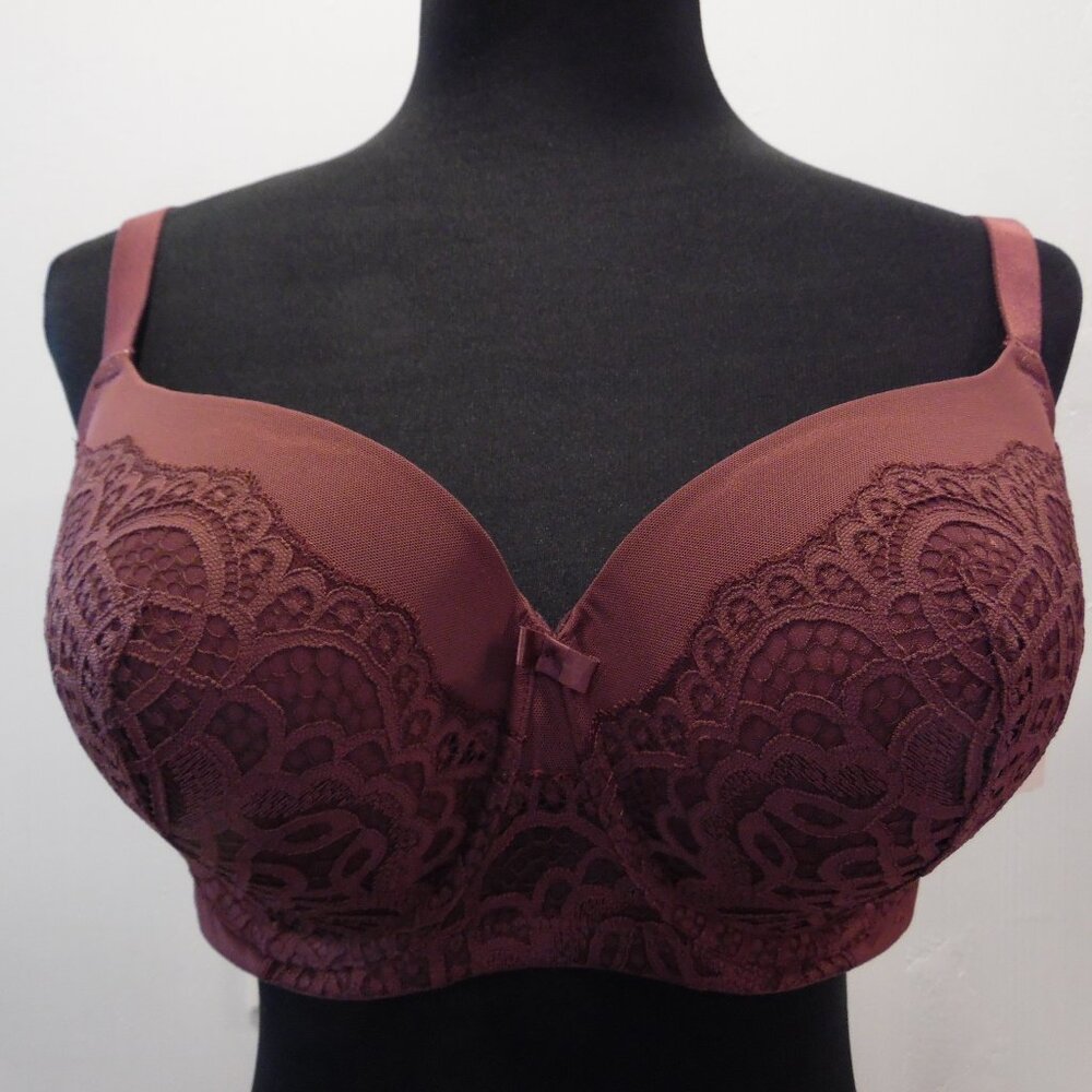 Auden Bra Ladies Size 40DD Red/7P237 Style Wired and Lined with lace New!